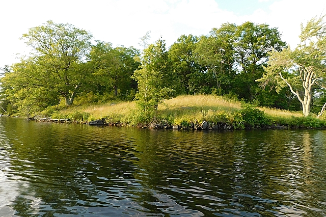 Bobs Lake Road Lot, Bobs Lake, Rideau Lakes, Gurreathomes.com