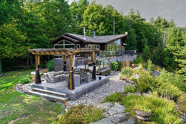 322 Dargavel Road, Rideau Lakes, Gurreathomes.com