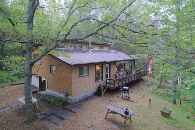 1126 Richmond Lane, Central Frontenac, Long Lake. Ontario