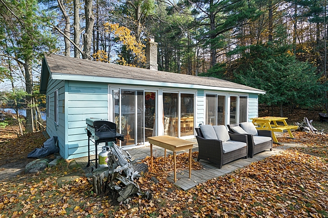 318B Tim's Lane. Bobs Lake, South Frontenac, Ontario Gurreathomes
