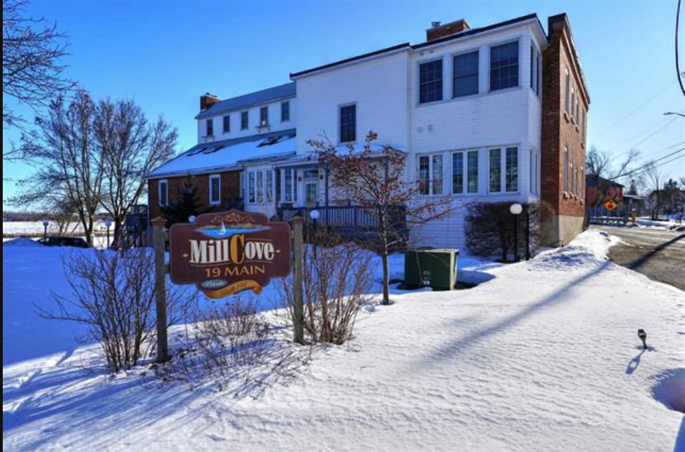 upper rideau lake rideau system gurreathomes cottage country living Westport Ontario