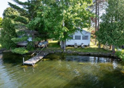 37 Lilly Lane, Upper Rideau Lake