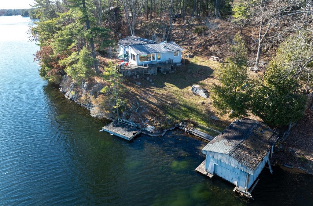 222 Creek Crossing Lane, Loon Lake