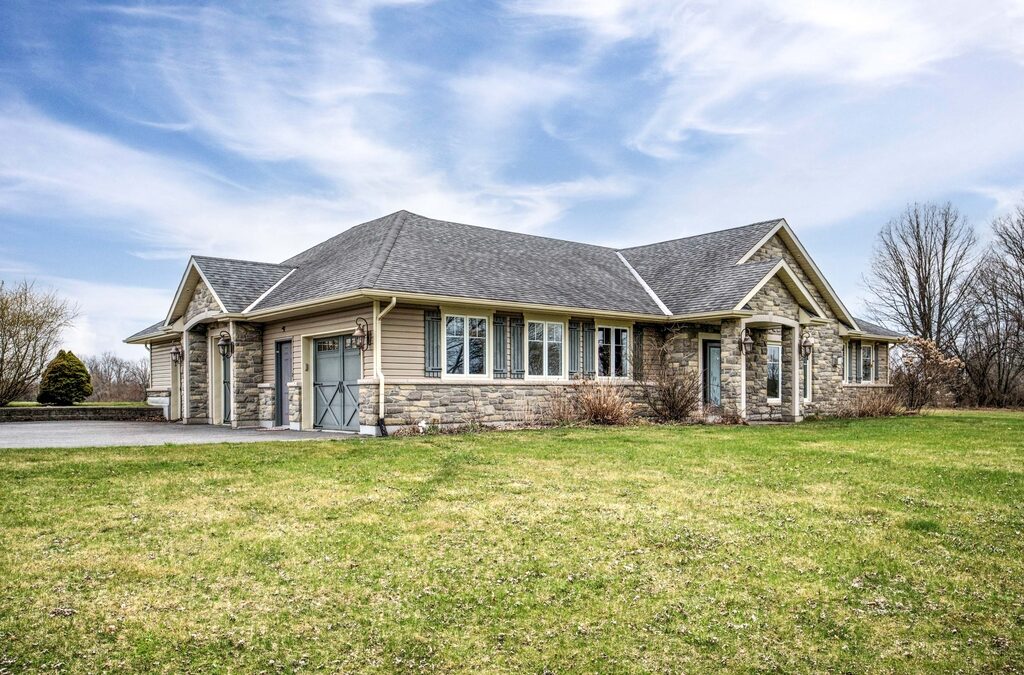9625 Highway 42, Rideau Lakes