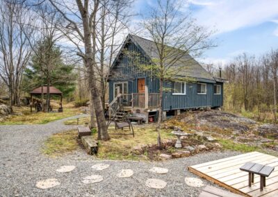 1679 Mountain Road, Rideau Lakes