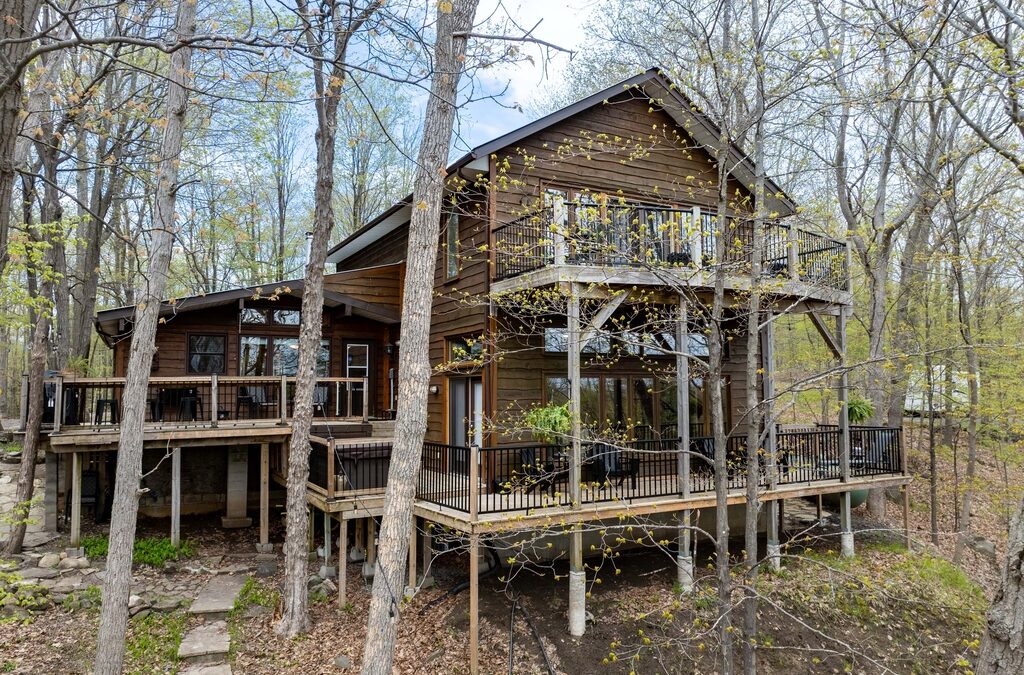 169 Seapoint Lane, Buck Lake