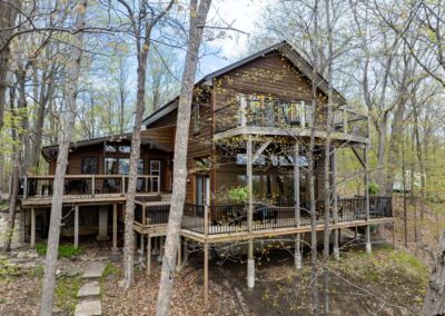 169 Seapoint Lane, Buck Lake