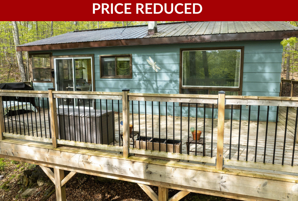 199 West Devil Lake Lane, Devil Lake