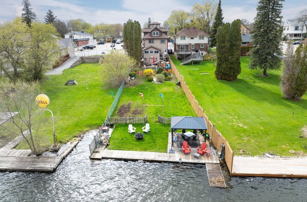 29 Main Street, Westport, Upper Rideau Lake