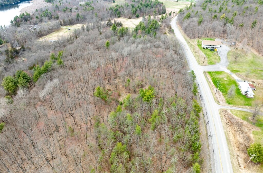 568 Lyndhurst Rd, Lansdowne
