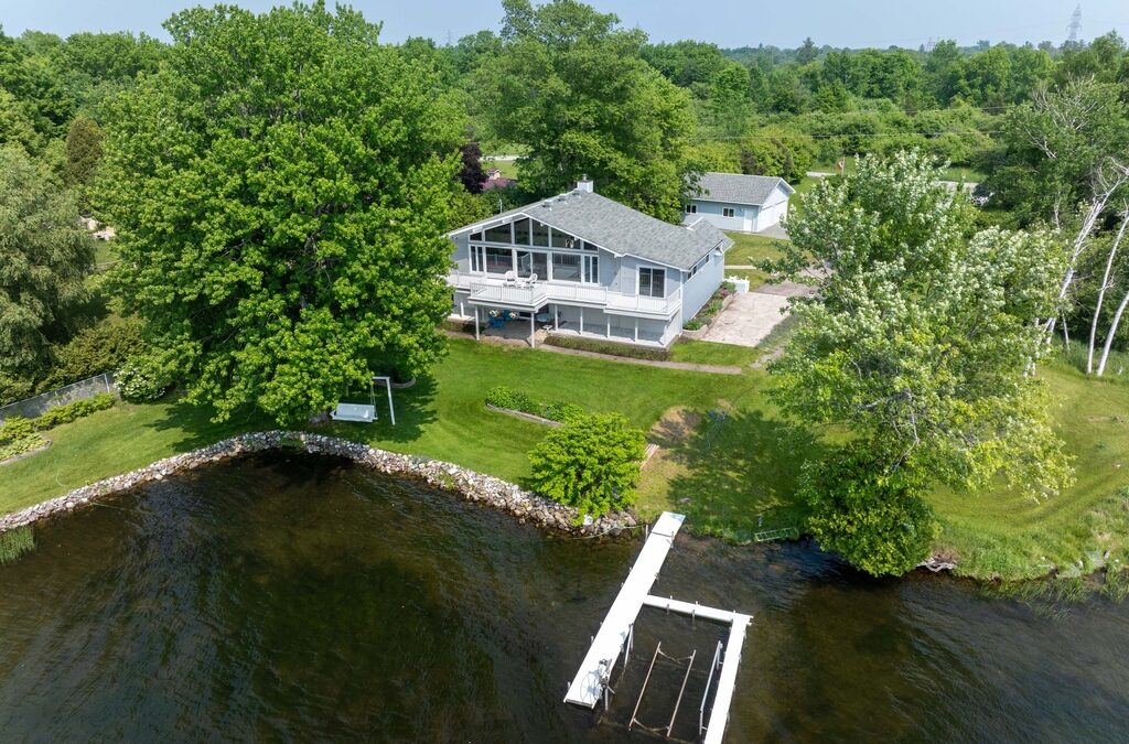 162 McNally’s Lane, Upper Rideau Lake