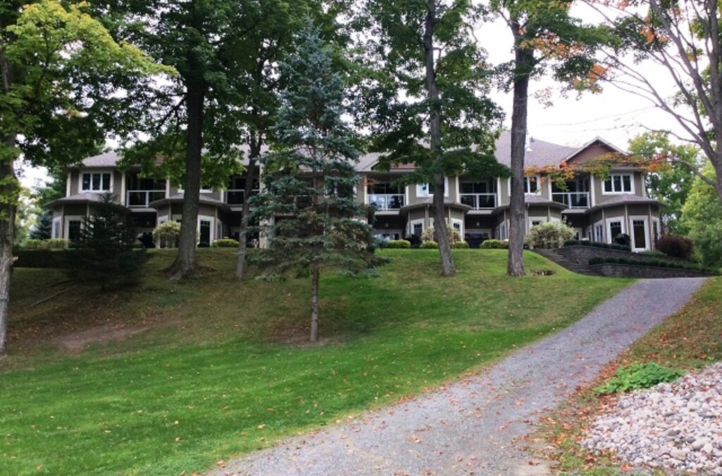 Wolfe Springs Villa Unit #2-5, Wolfe Lake