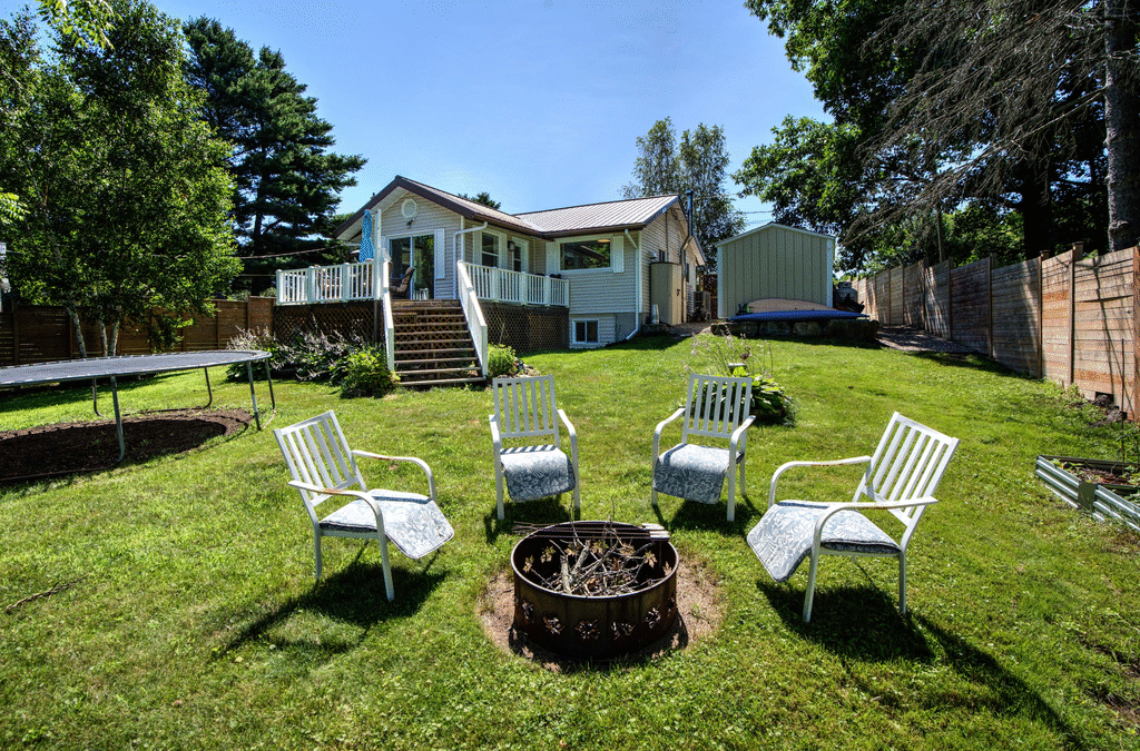 42 Rebecca Lane, Westport Sand Lake
