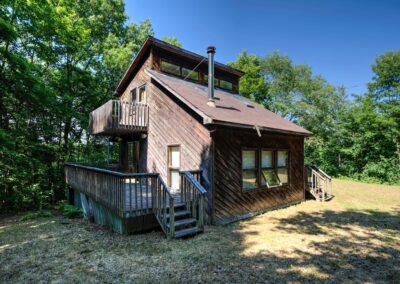 98 Rocky Ridge Lane, Crosby Lake