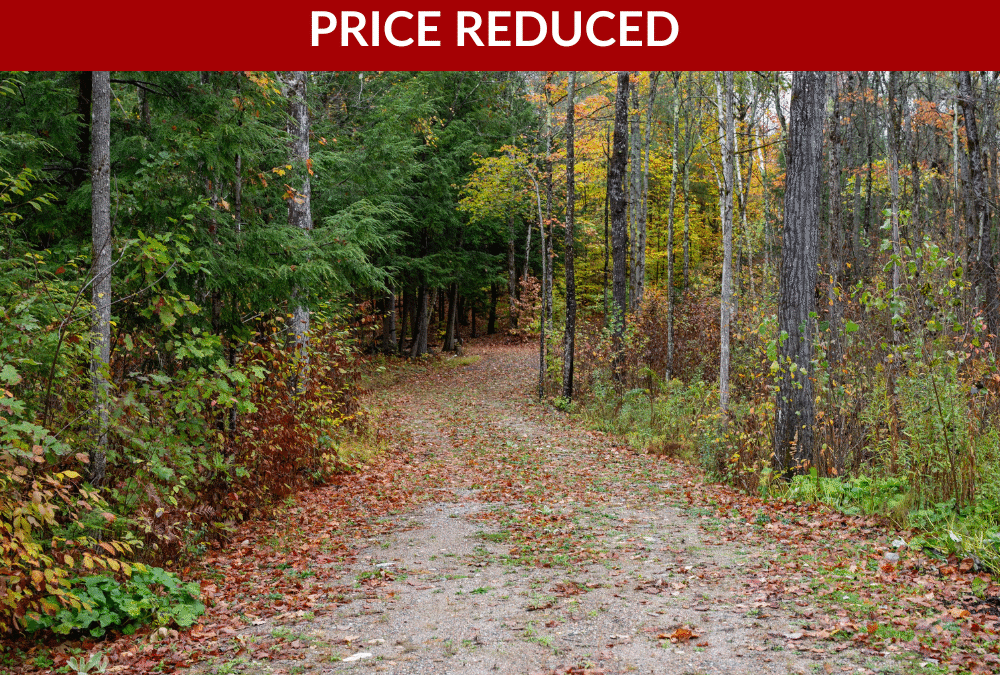 1060 Nordic Road, Frontenac