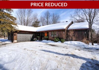 9889 Perth Road, Rideau Lakes