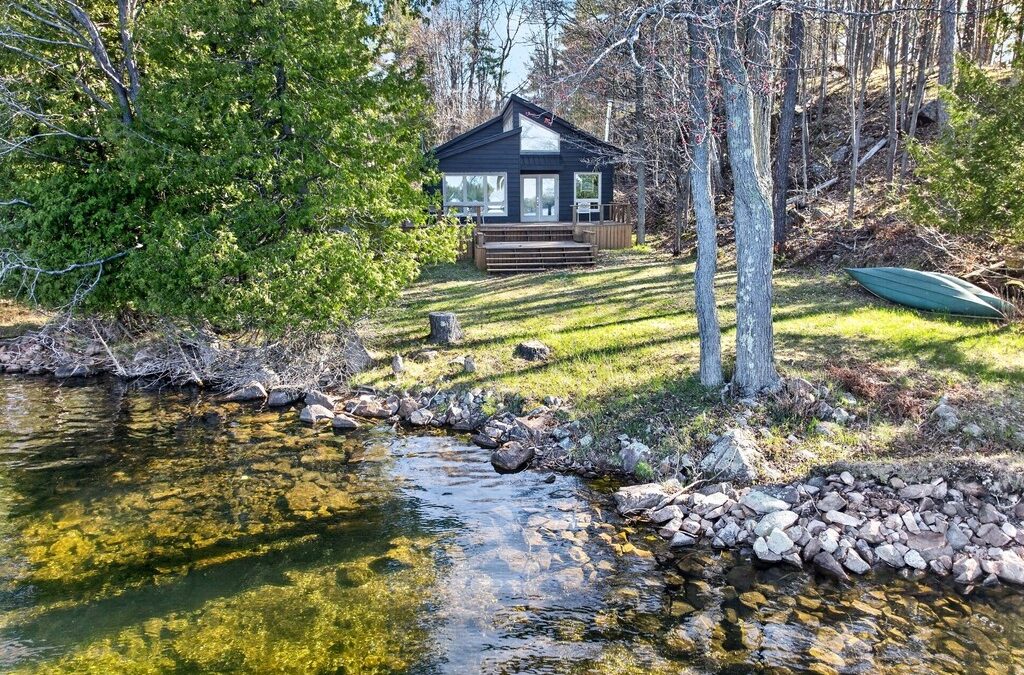 224 Folly Road, Clear Lake