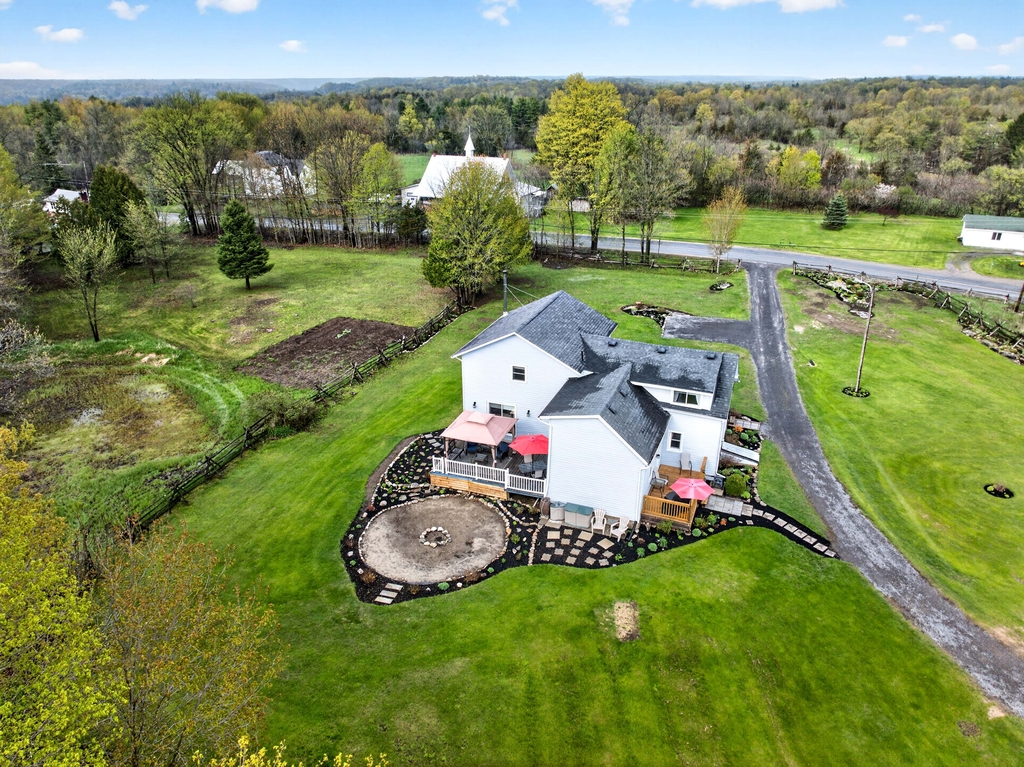 311 Burridge Road, South Frontenac